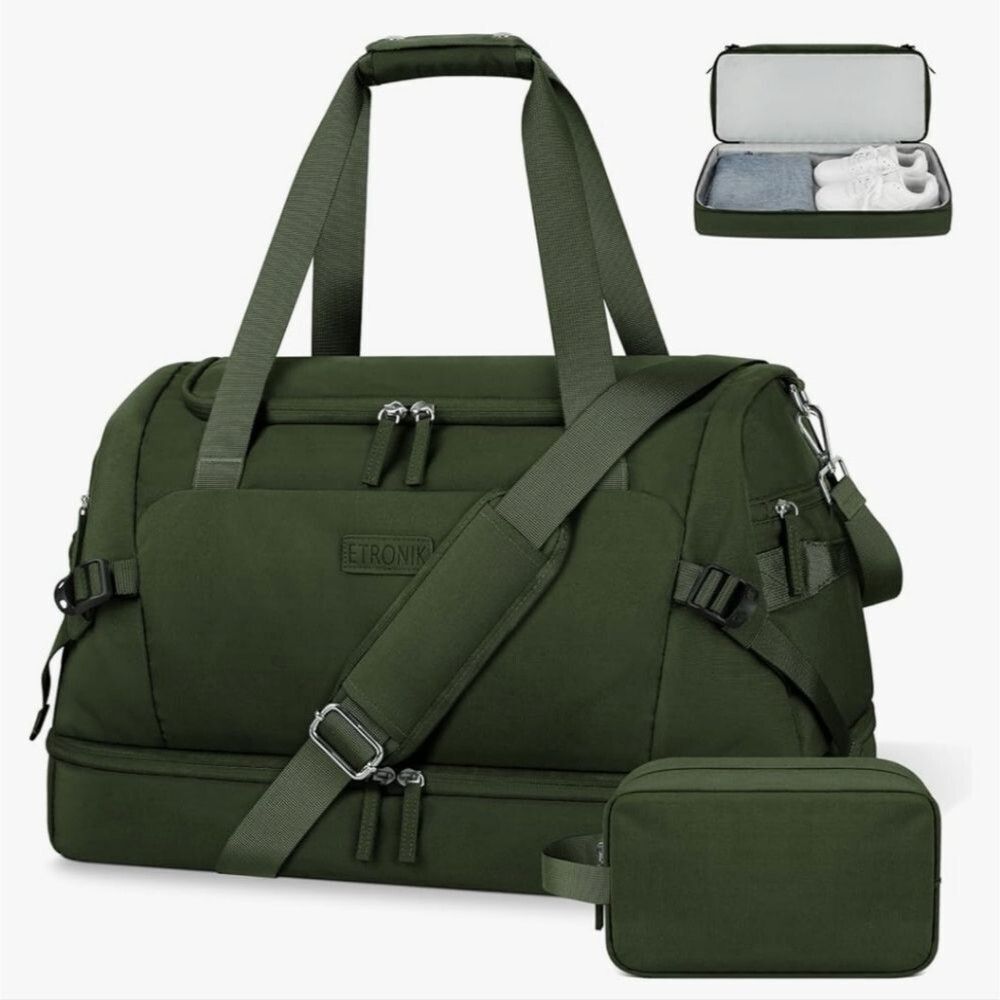 Weekender Travel Bag with Shoe Compartment. 21.3x9x13.8 inches